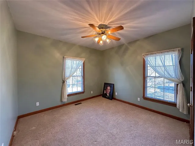 $439,000 | 812 Hill Crest Drive, Owensville, MO 65066