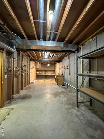 $439,000 | 812 Hill Crest Drive, Owensville, MO 65066