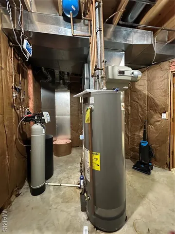 $439,000 | 812 Hill Crest Drive, Owensville, MO 65066