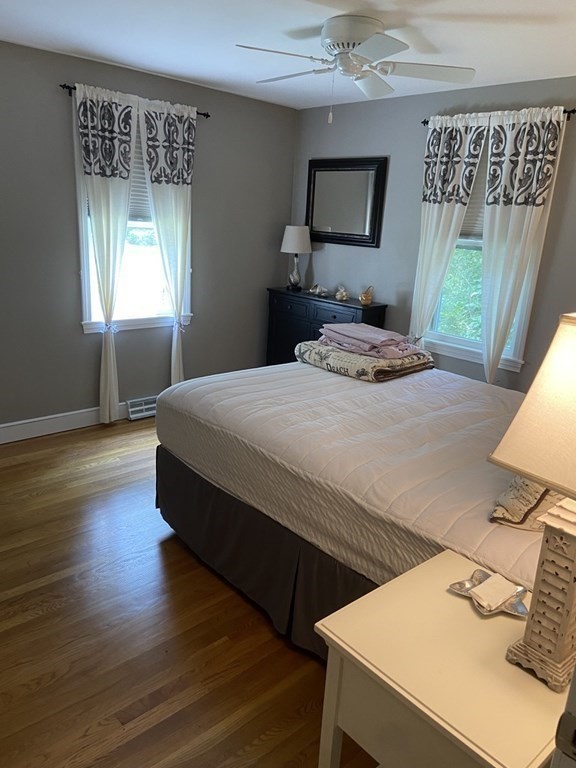29 Mill Road East Sandwich, MA 02537 - Photo 4 of 24 Gallery Image 4