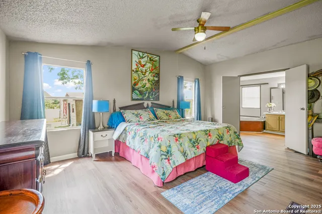 $749,999 | 237 County Road 393, Runge, TX 78151