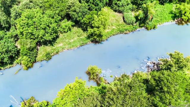 $749,999 | 237 County Road 393, Runge, TX 78151