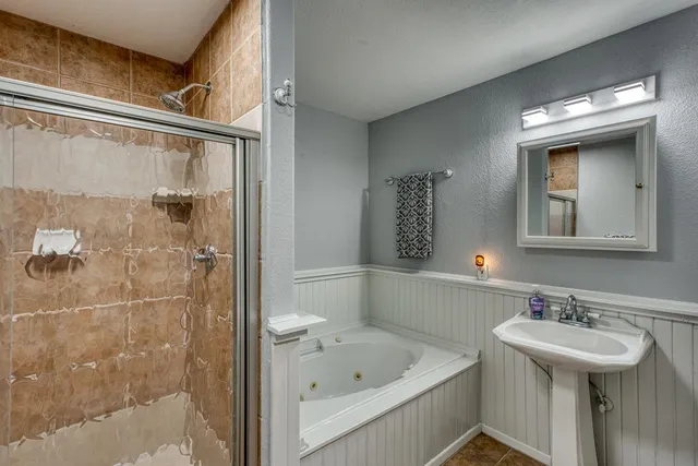 $387,000 | 210 B Teeoff, Horseshoe Bay, TX 78657