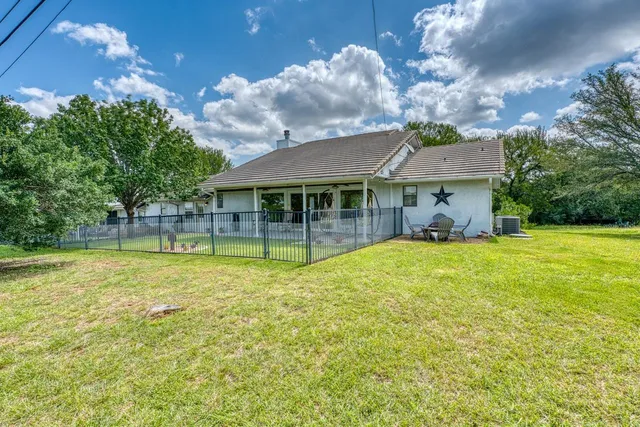 $387,000 | 210 B Teeoff, Horseshoe Bay, TX 78657