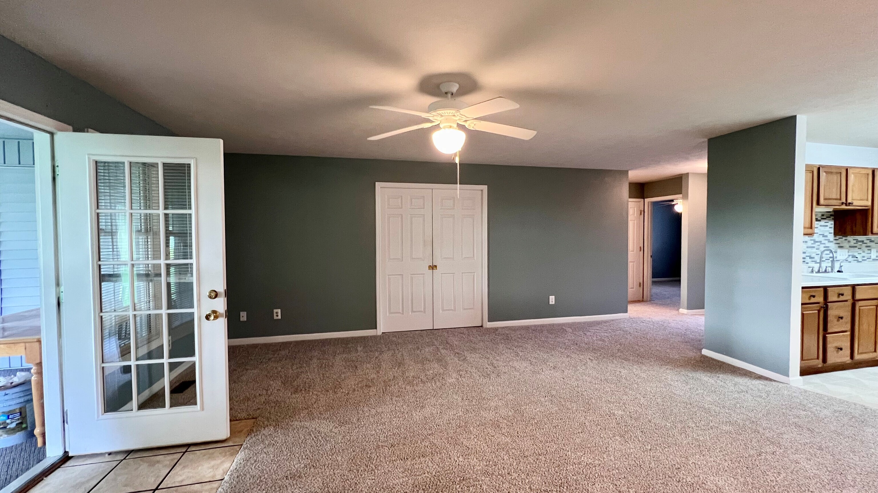 6095 Stratton Court Columbus, IN 47203 - Photo 16 of 29 Gallery Image 16