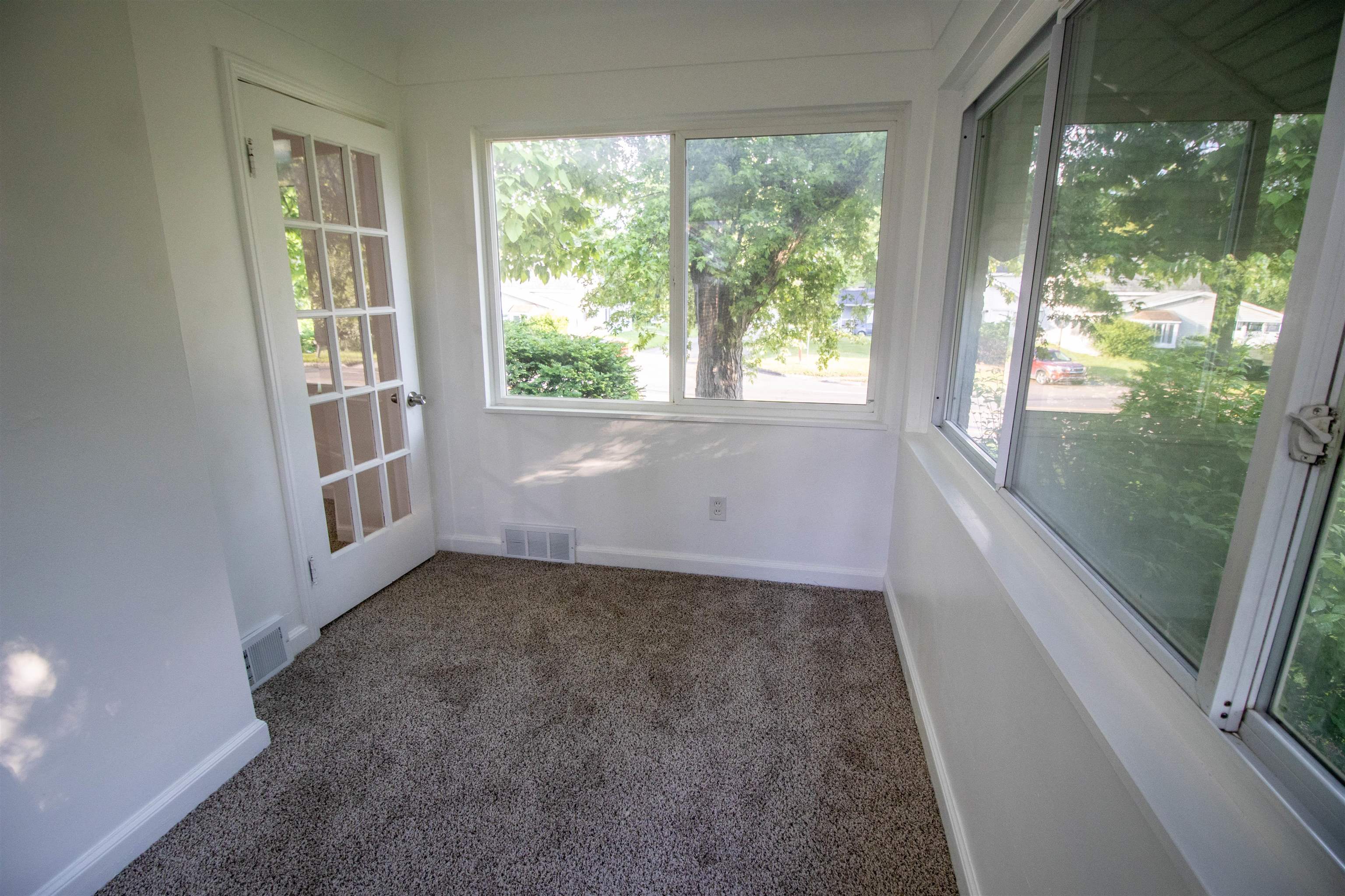 1275 East Mt Morris Road Mount Morris, MI 48458 - Photo 8 of 68 50179183-d8e350df-85a6-4950-abd4-fdca770276b1.JPG