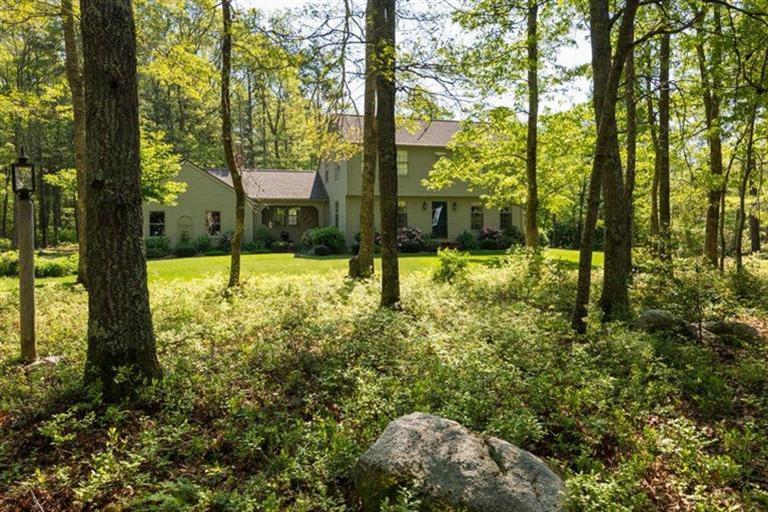 110 Olde Knoll Road Marion, MA 02738 - Photo 3 of 12 a view of an trees with a yard