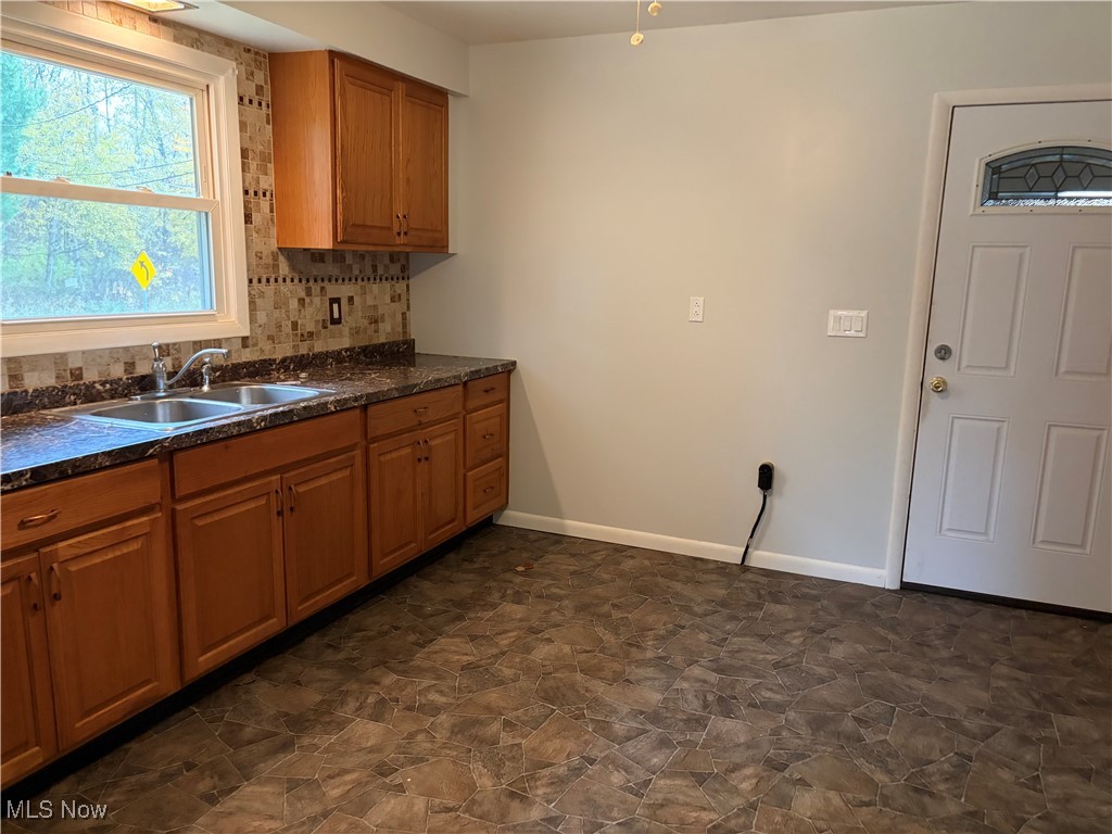 6490 Willow Way Andover, OH 44003 - Photo 14 of 17