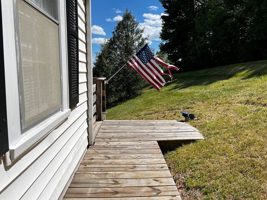 206 Sheep Grove Road Fries, VA 24330 - Photo 36 of 36 Gallery Image 36