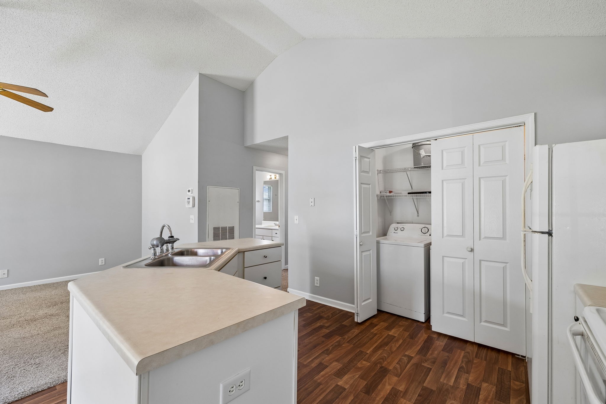1419 Rochester Drive Murfreesboro, TN 37130 - Photo 7 of 27 Gallery Image 7