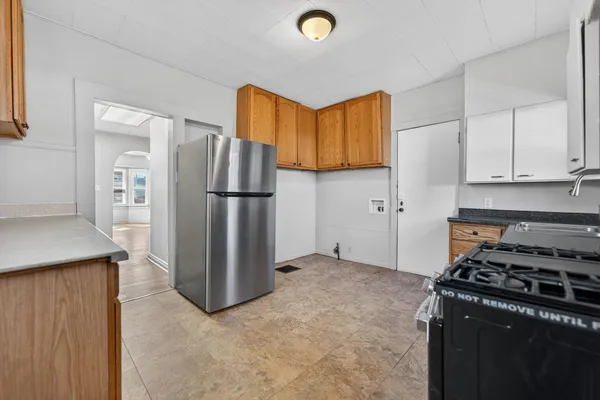 $179,900 | 406 Laurel Place, Belvidere, IL 61008