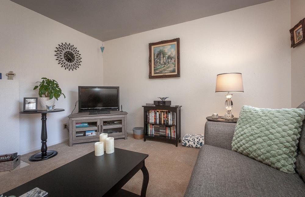 1599 West Swain Road Stockton, CA 95207 - Photo 6 of 47