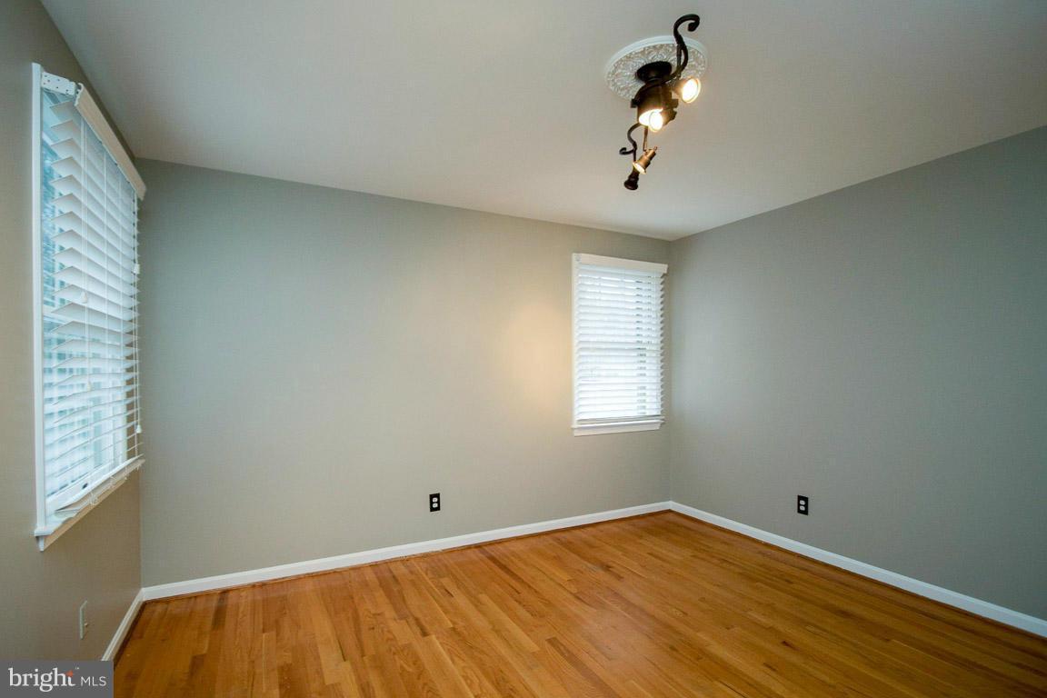 4524 Sleaford Road Annandale, VA 22003 - Photo 14 of 30 Bedroom