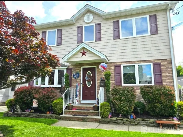 $615,000 | 544 Edgeworth Street, Middlesex, NJ 08846