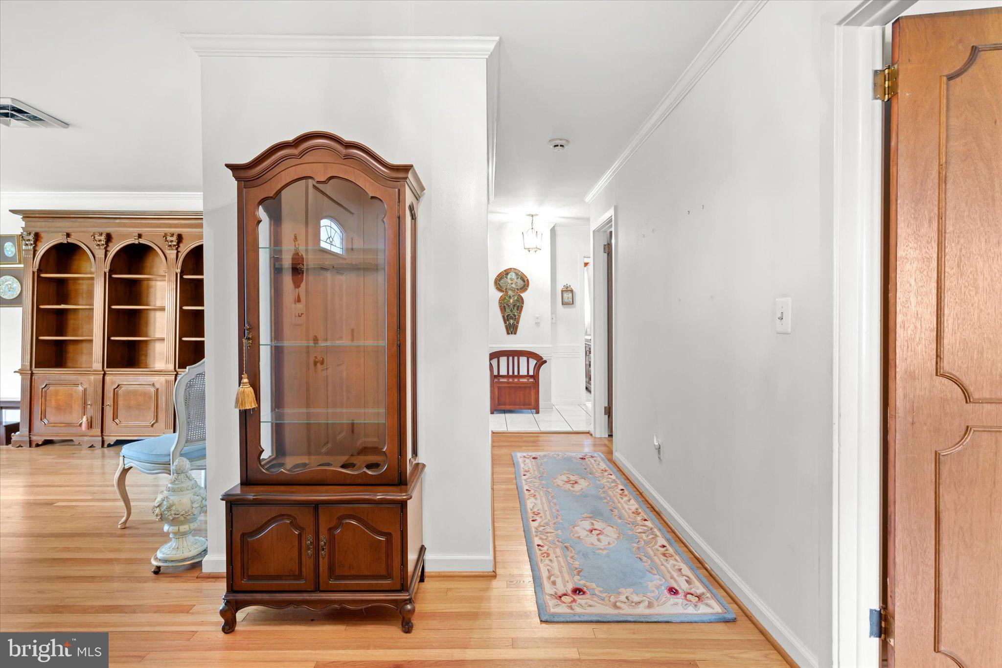 17 Sequola Road Hamilton, NJ 08619 - Photo 4 of 25