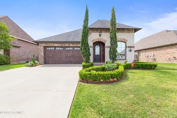 $321,000 | 410 Easy Rock Landing Drive, Broussard, LA 70518