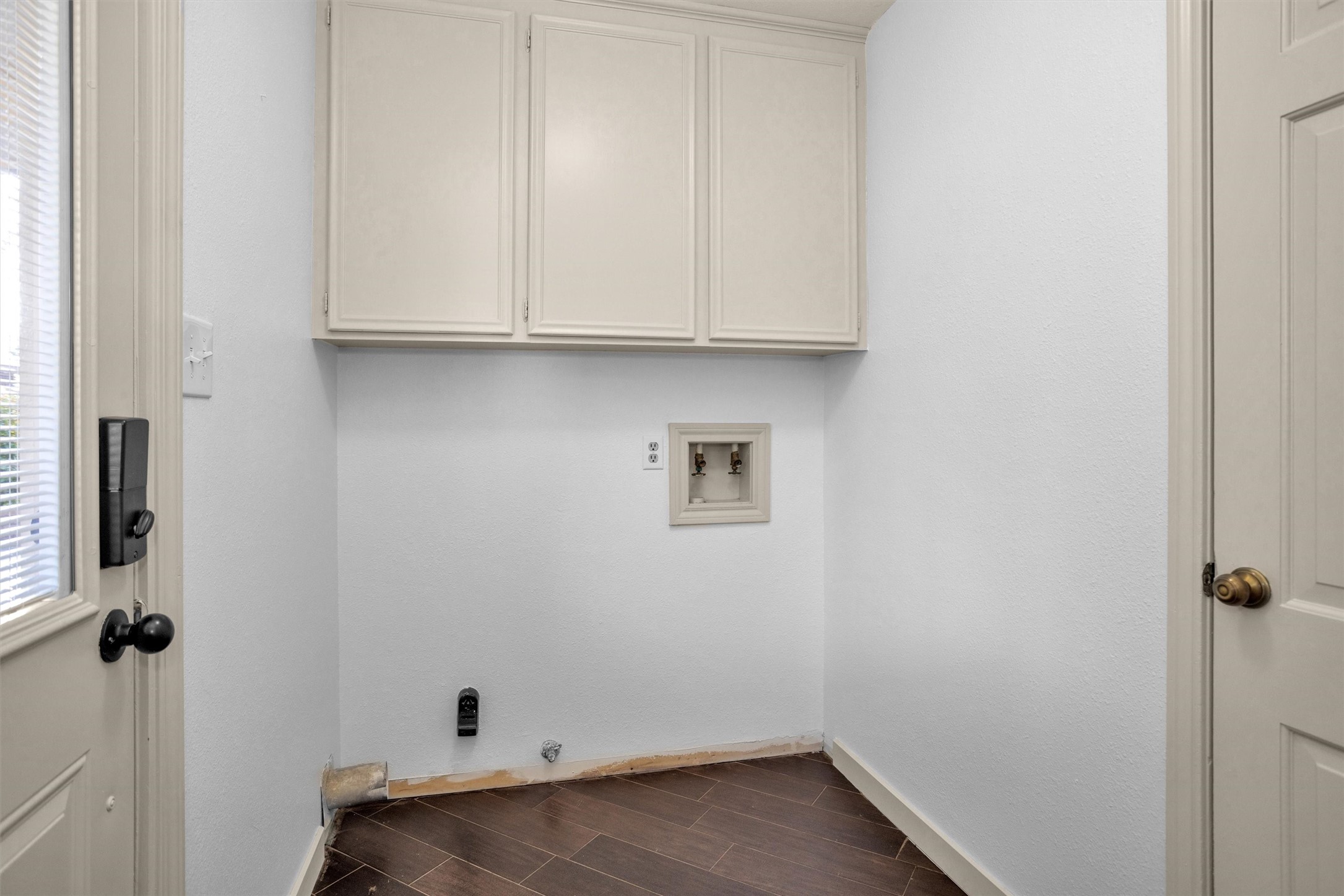 6903 Farnaby Court Spring, TX 77379 - Photo 19 of 49 a view of an empty room