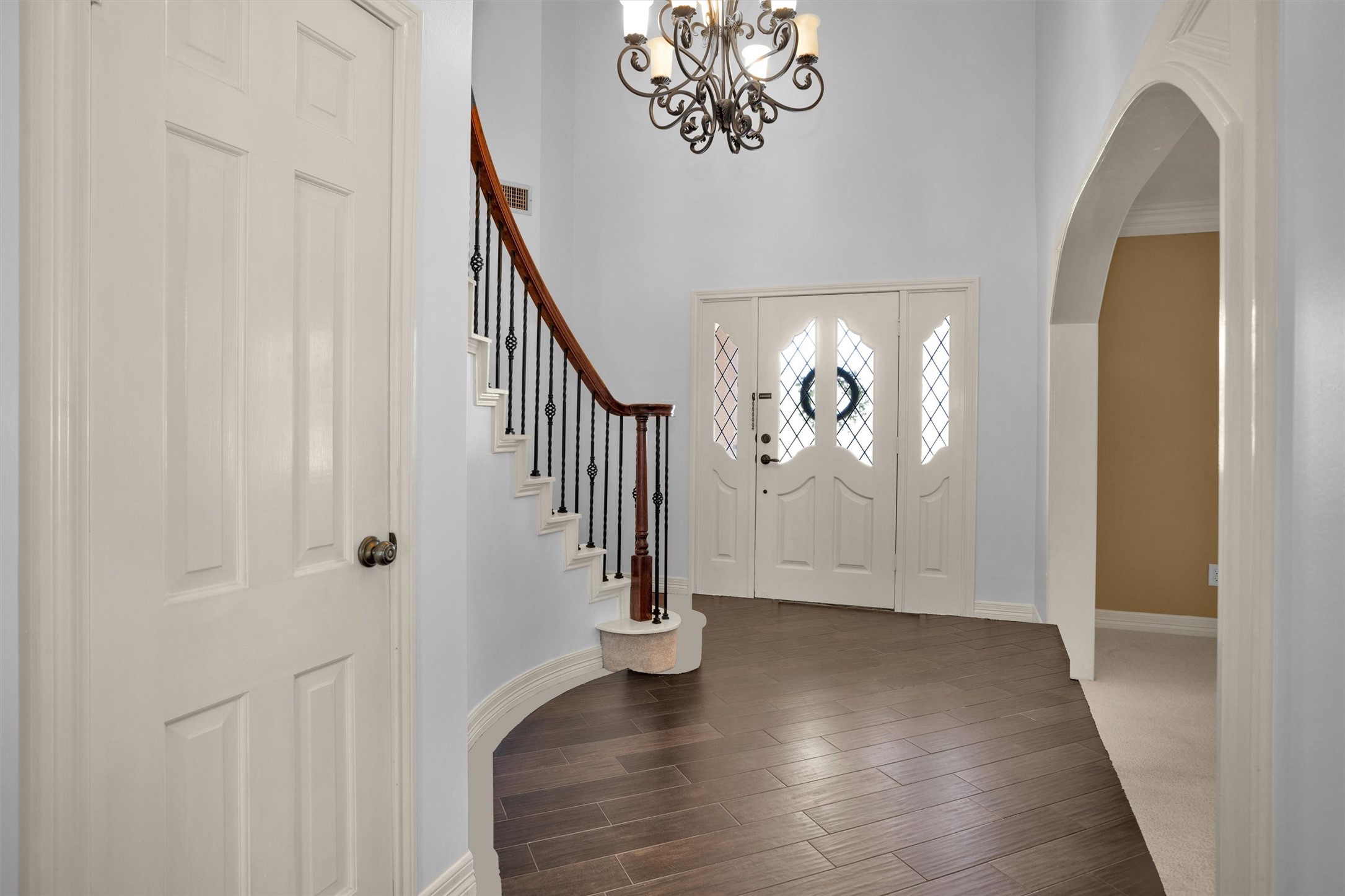 6903 Farnaby Court Spring, TX 77379 - Photo 5 of 49 a view of entryway