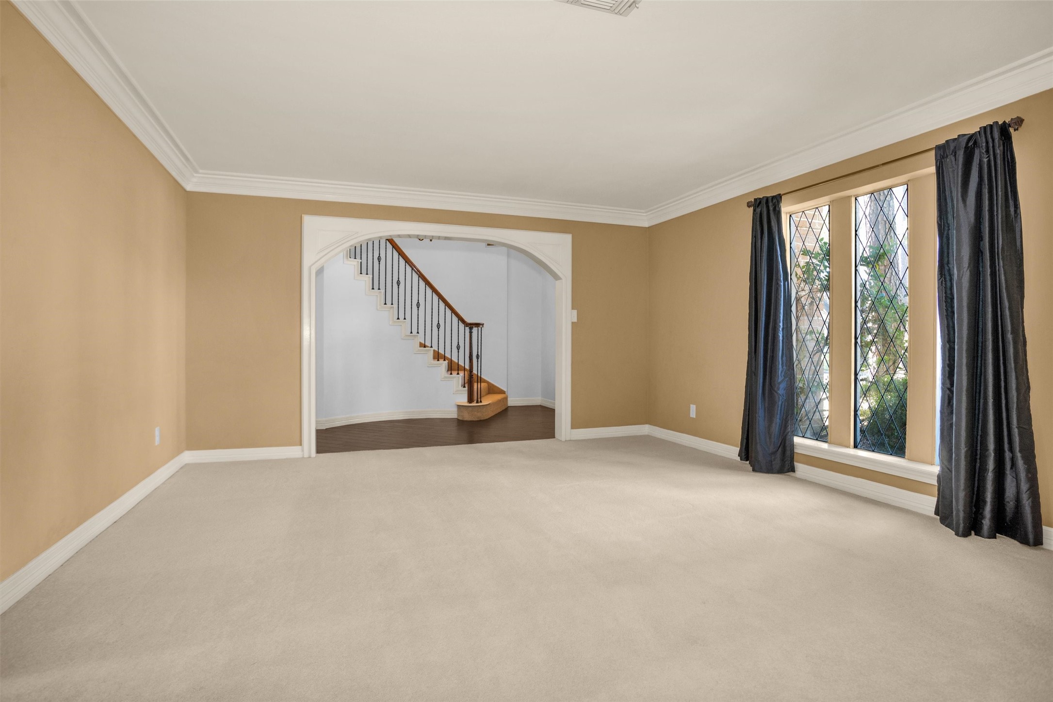6903 Farnaby Court Spring, TX 77379 - Photo 7 of 49 a view of an empty room with a window