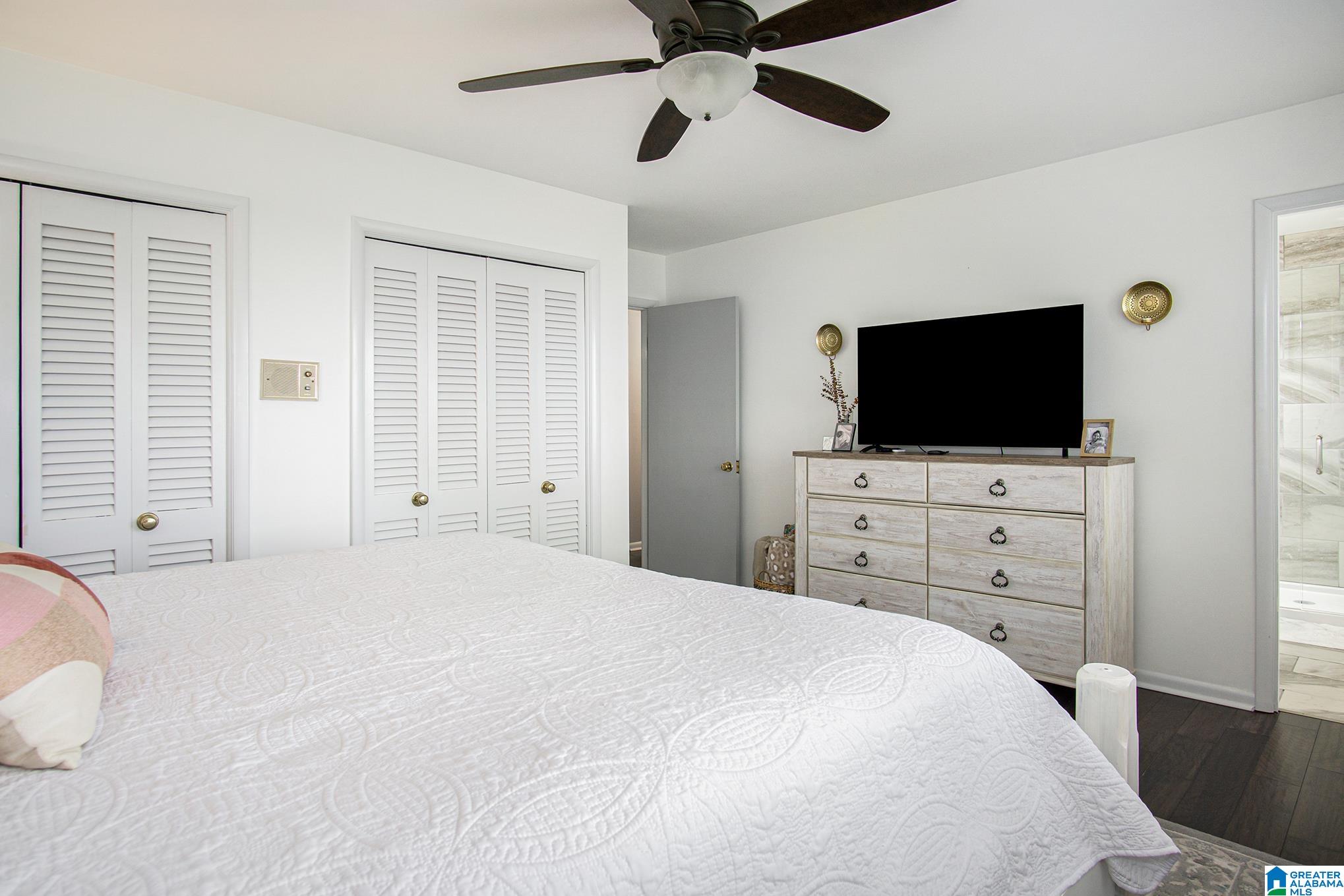 570 Shades Crest Road Birmingham, AL 35226 - Photo 17 of 39
