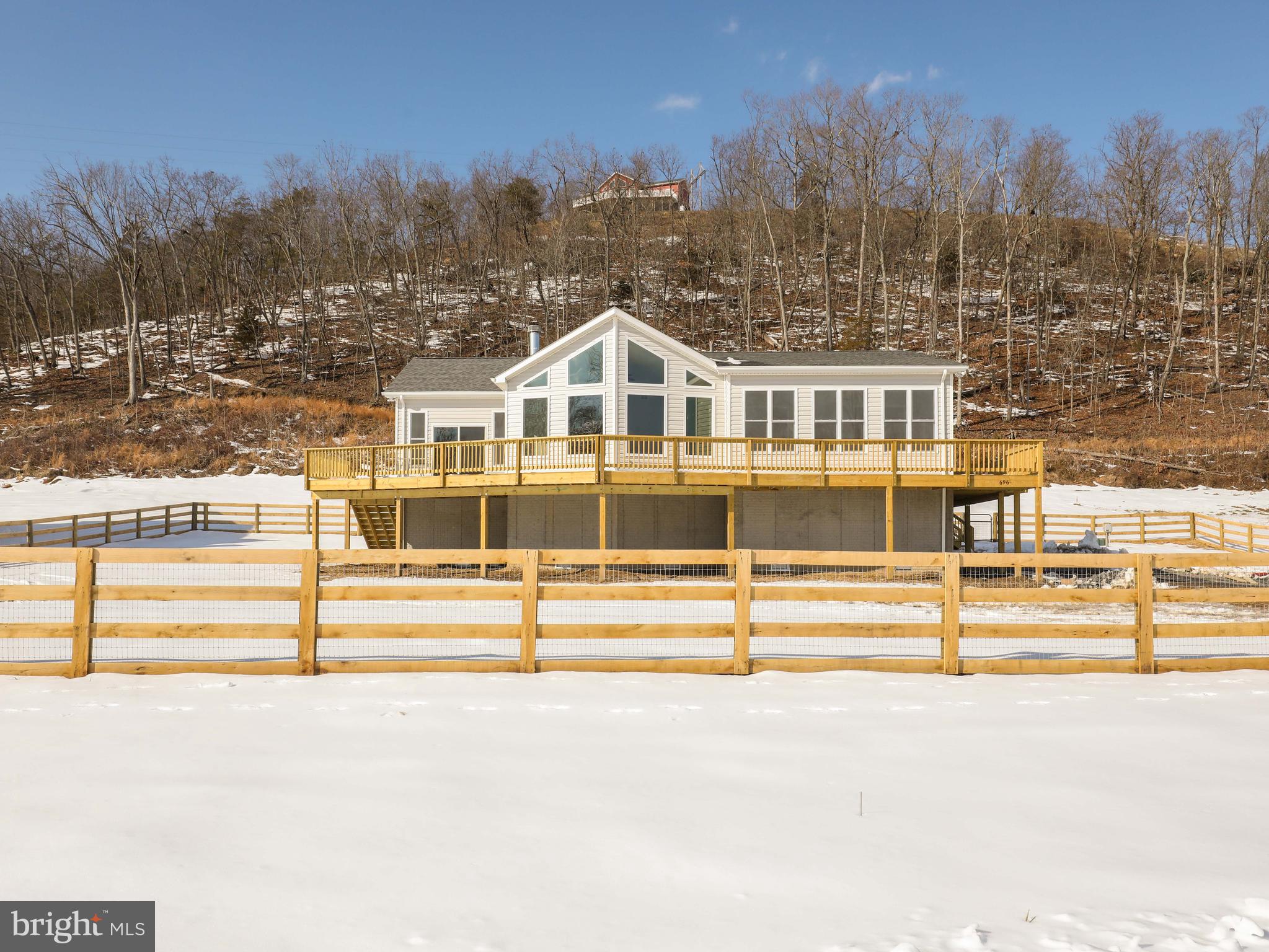 696 Sunset Village Road Front Royal, VA 22630 - Photo 10 of 37 Gallery Image 10