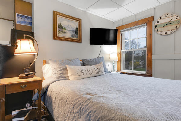 661 Whites Bridge Road, Unit 6 Standish, ME 04084 - Photo 9 of 24 661 unit 6 bedroom 3