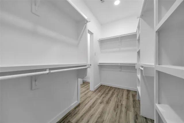 $320,000 | 702 West Rochester Street, Terrell, TX 75160