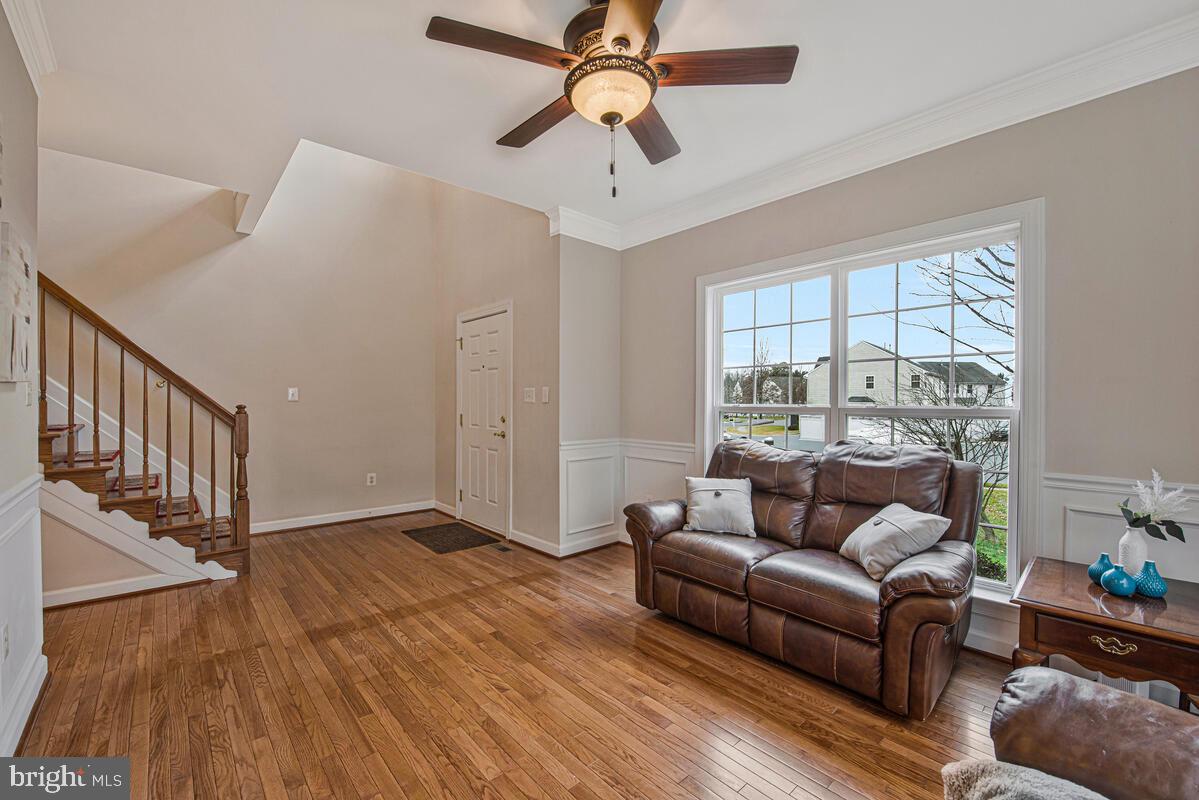 620 Crawfords Ridge Road Odenton, MD 21113 - Photo 3 of 43 a living room with furniture and a large window