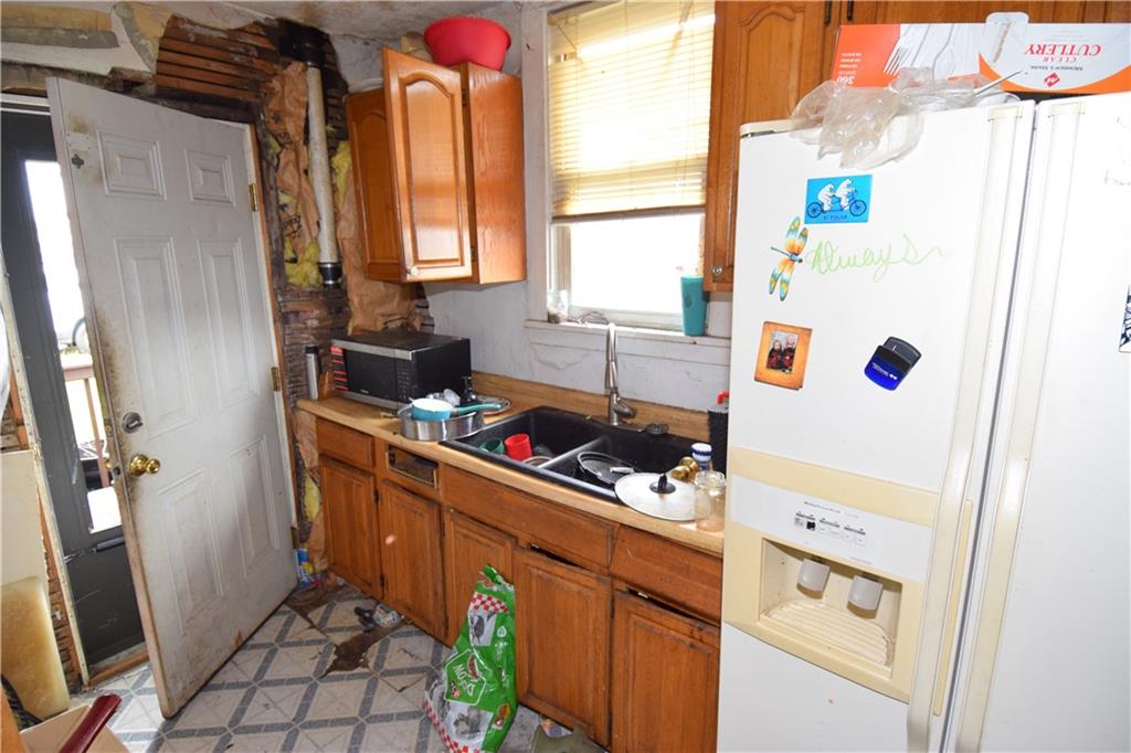 418 Virginia Avenue Rochester, PA 15074 - Photo 12 of 33 Gallery Image 12