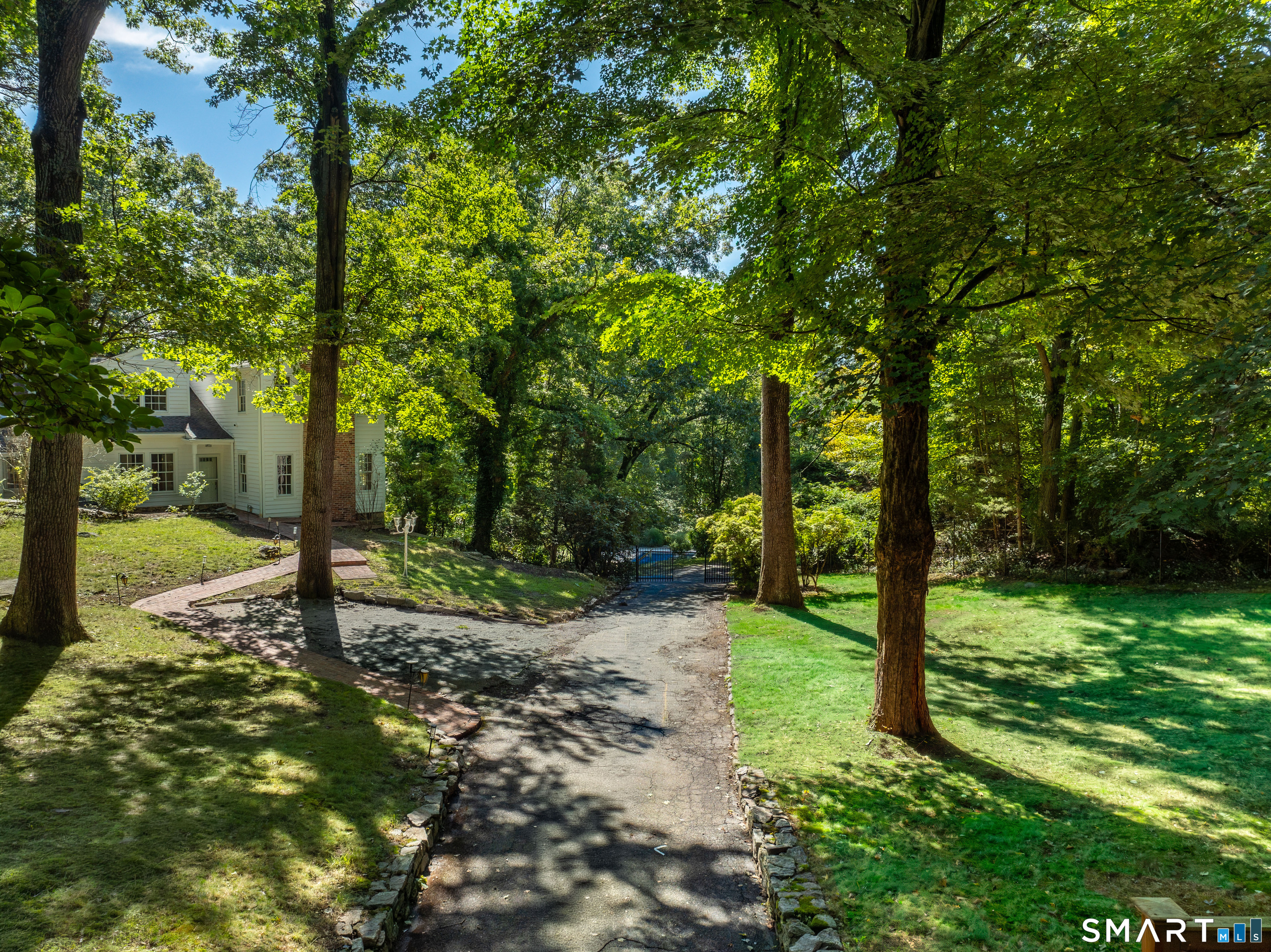 267 Westport Road Wilton, CT 06897 - Photo 27 of 28 Gallery Image 27