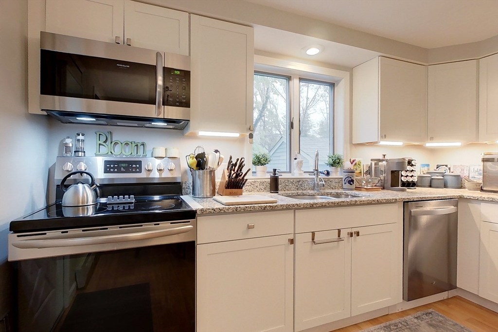 104 Squannacook Road, Unit B Shirley, MA 01464 - Photo 3 of 19