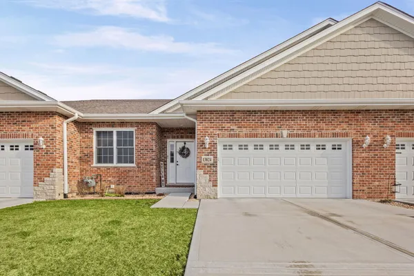 $399,900 | 13824 McKenna Court, Manhattan, IL 60442