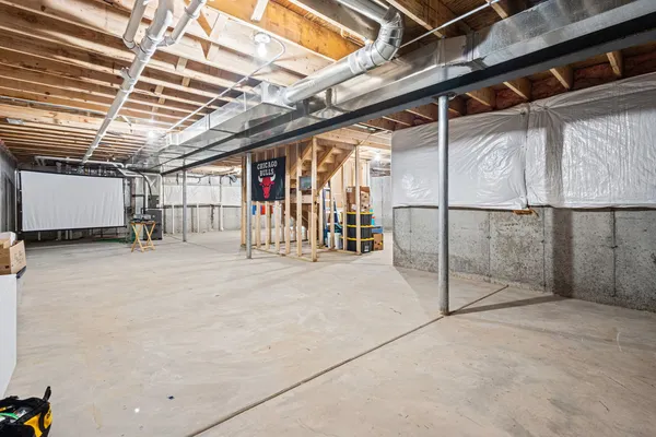 a view of a garage with wooden roof