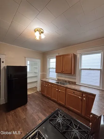 $324,900 | 20 Delaware Terrace, Albany, NY 12209