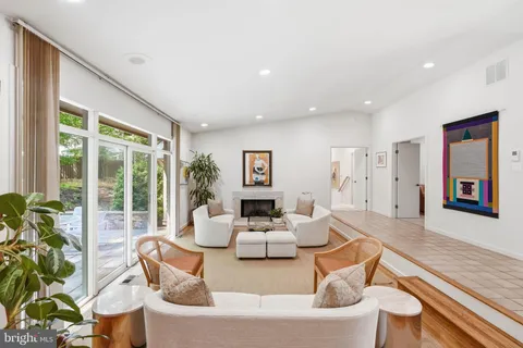 $1,829,000 | 11815 Beekman Place, Rockville, MD 20854
