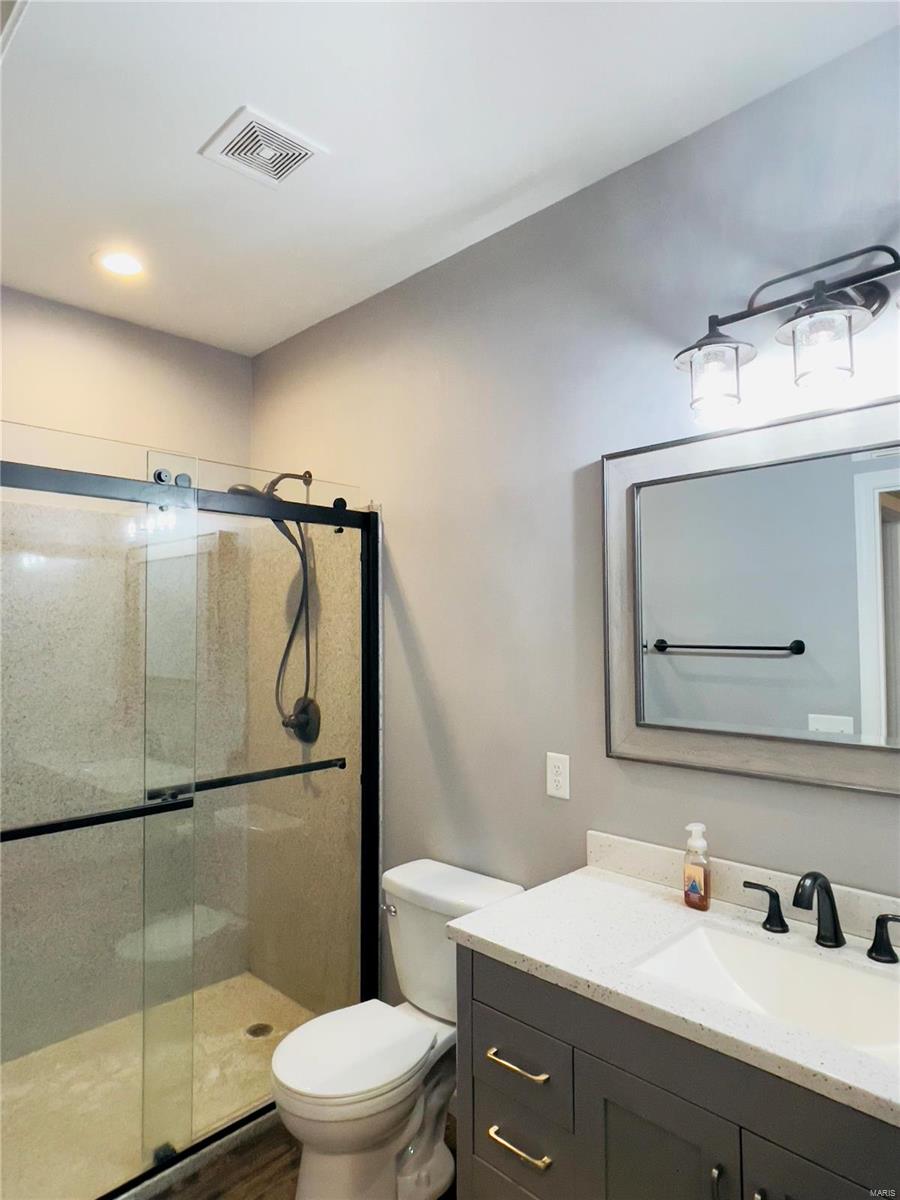 5200 Brook Road Alton, IL 62002 - Photo 5 of 21