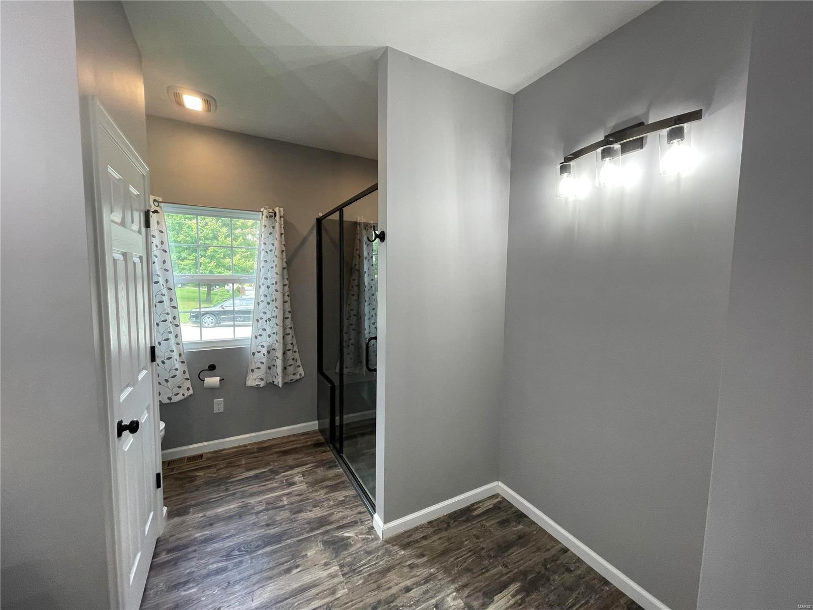 5200 Brook Road Alton, IL 62002 - Photo 9 of 21