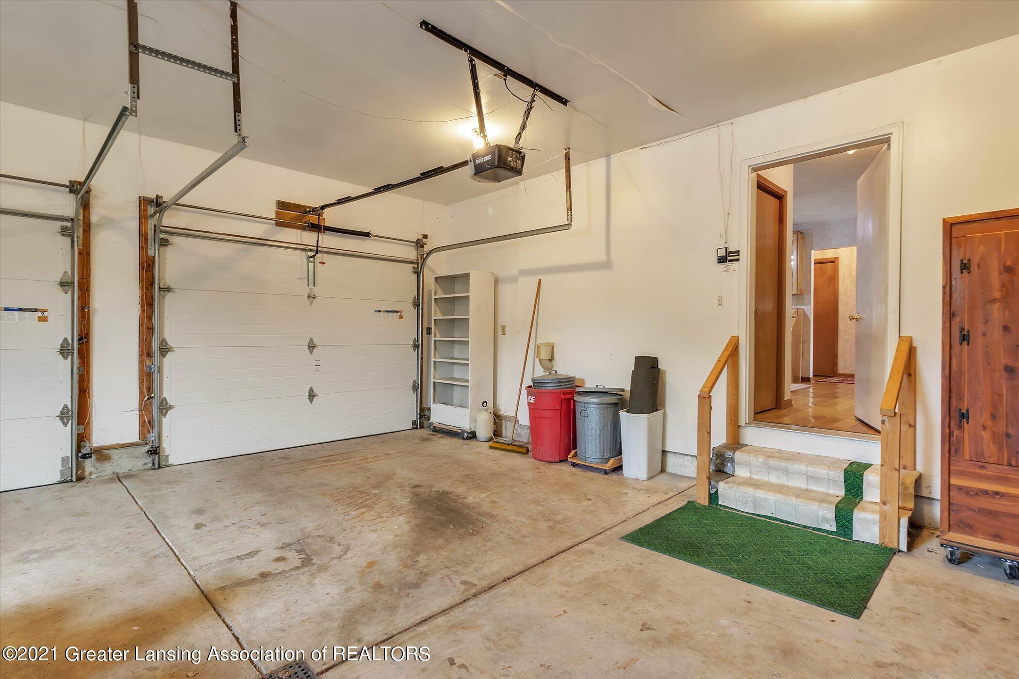 2747 South Edgar Road Mason, MI 48854 - Photo 45 of 72 45-2747 S Edgar Rd-WindowStill-Real-Esta