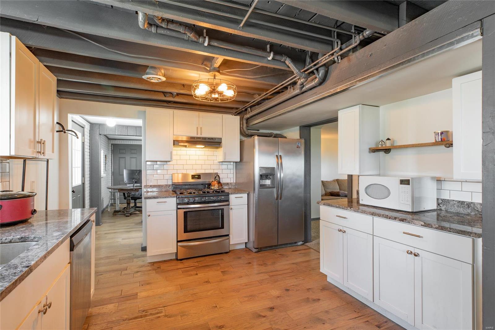 2908 Brighton Bunker Hill Road Brighton, IL 62012 - Photo 19 of 67 Gallery Image 19