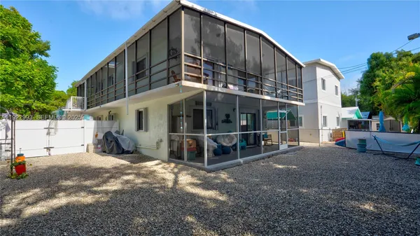 $824,900 | 137 Pacific Avenue, Tavernier, FL 33070