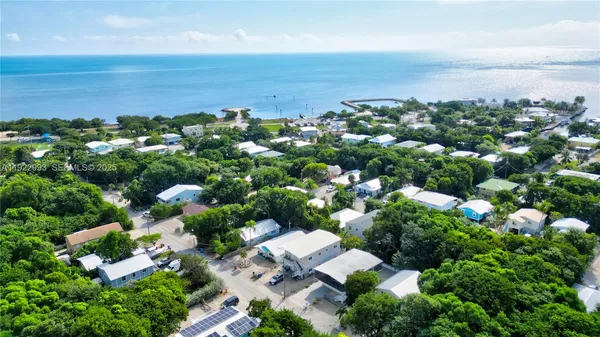 $824,900 | 137 Pacific Avenue, Tavernier, FL 33070