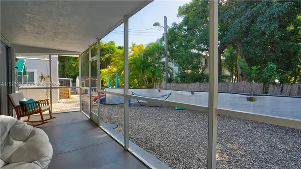 $824,900 | 137 Pacific Avenue, Tavernier, FL 33070