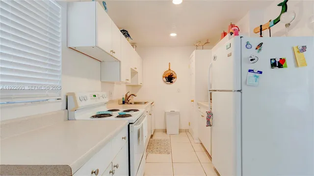 $844,900 | 137 Pacific Avenue, Tavernier, FL 33070