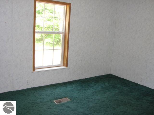 6645 North 19 Road Mesick, MI 49668 - Photo 3 of 9 1693880-2.JPG