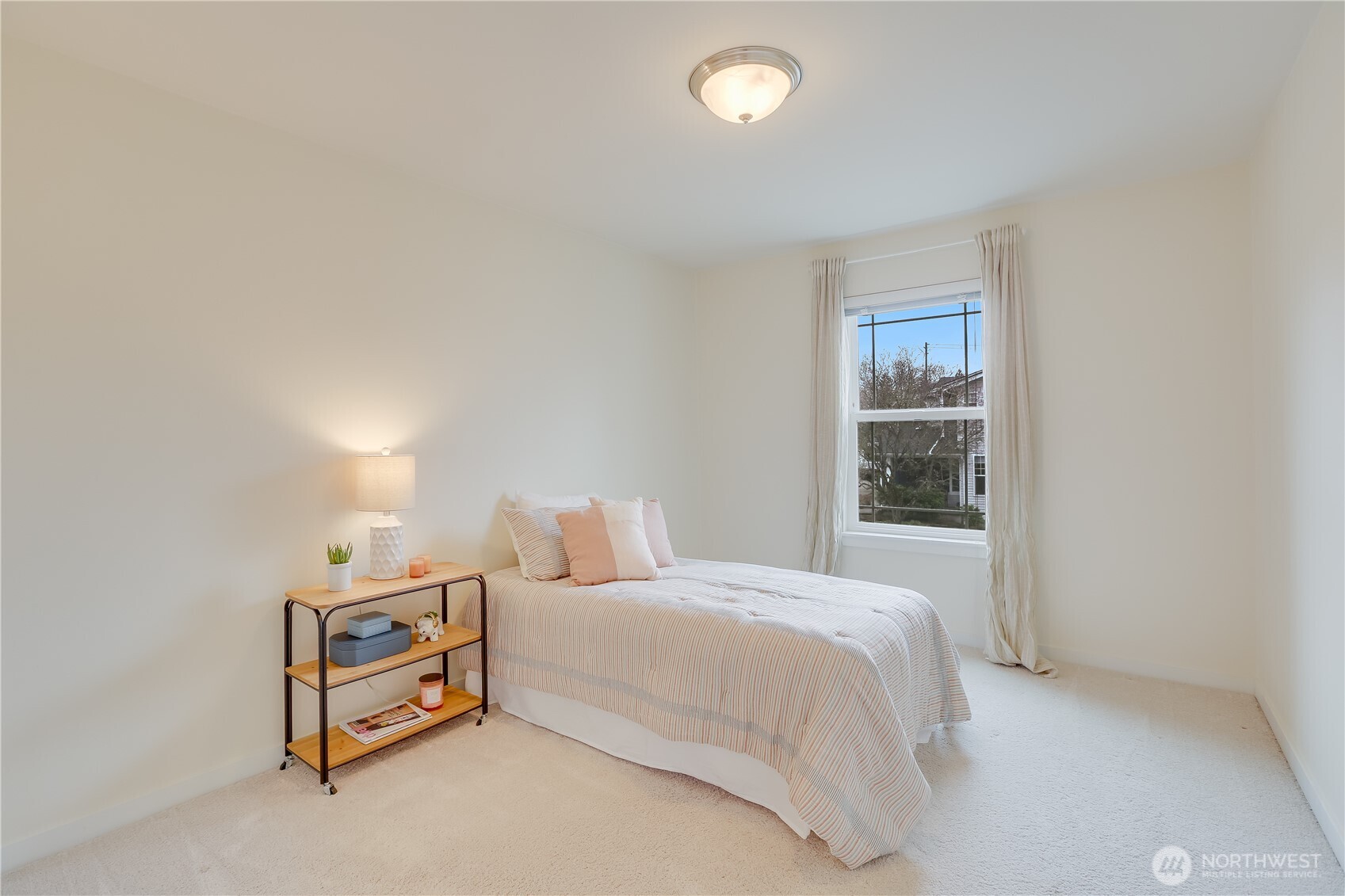 5006 Northeast 4th Place Renton, WA 98059 - Photo 27 of 35