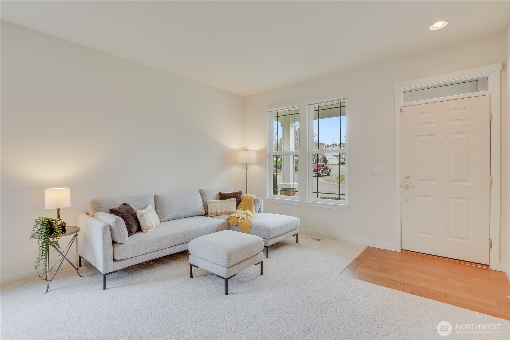 5006 Northeast 4th Place Renton, WA 98059 - Photo 5 of 35