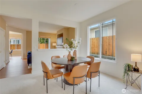 $888,000 | 5006 Northeast 4th Place, Renton, WA 98059