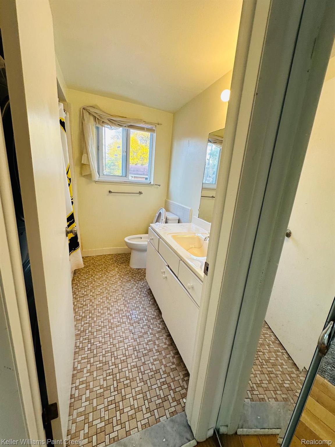 4345 Crooks Road, Unit 22 Royal Oak, MI 48073 - Photo 14 of 19 Gallery Image 14