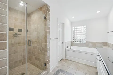 $888,000 | 2638 Wroxton Road, West University Place, TX 77005