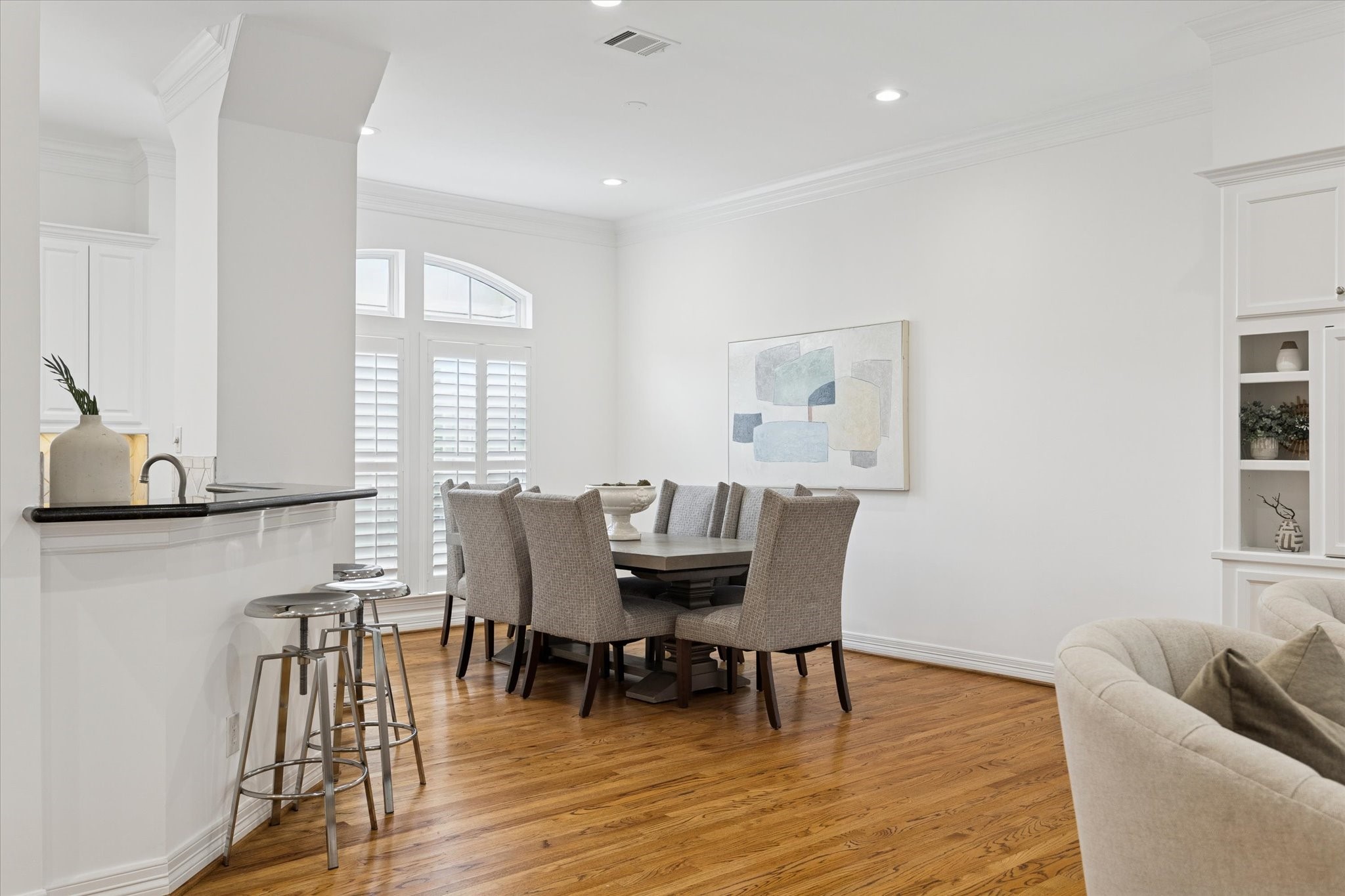 2638 Wroxton Road West University Place, TX 77005 - Photo 3 of 25